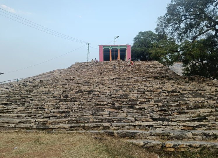 Mundargi Fort, Karnataka, India